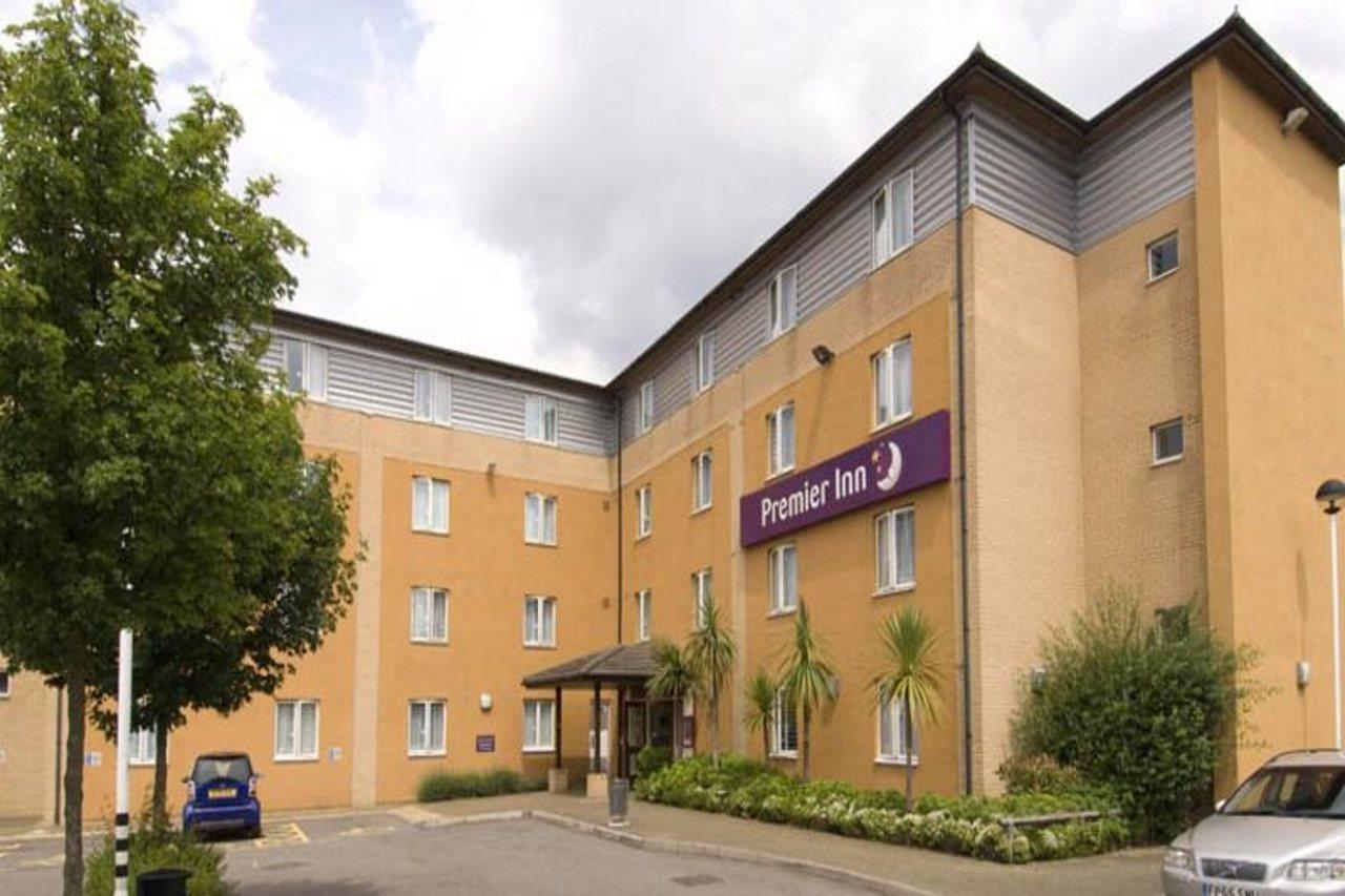 Premier Inn London Croydon West - Purley A23 Exterior photo